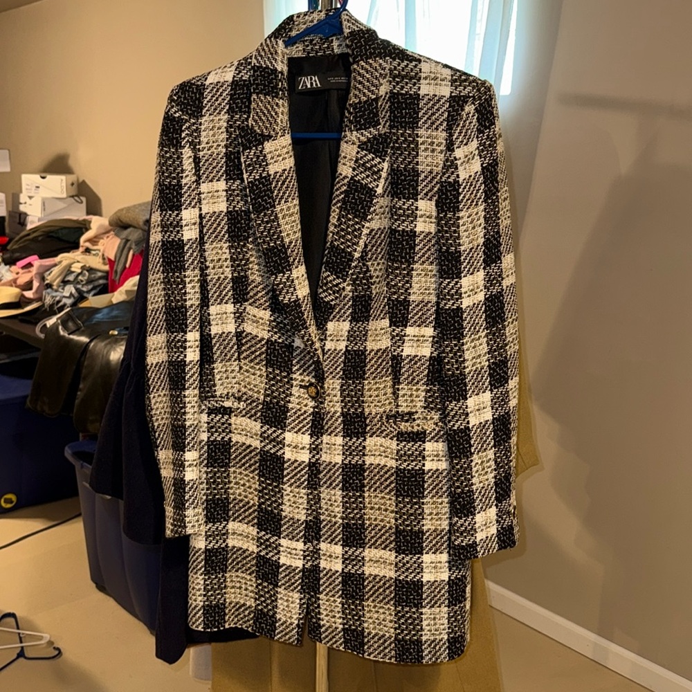 Long Zara plaid blazer with shoulder pads